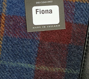 FIONA TASCHE, ROT UND BLAU, WOLLE IRLAND - WOLLTASCHEN