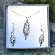 CHRYSANTHEMUM, STERLING SILVER JEWELLERY SET - SILBERSCHMUCK-SETS