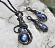 POSEIDON S TEARS - SCHMUCK MIT STEINEN