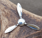 SPITFIRE SUPERMARINE PROPELLER, SILVER PENDANT - PENDANTS