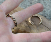 SERPENT, RING WITH A SNAKE, BRONZE - HISTORISCHEN REPLIKEN AUS BRONZE