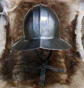 EISENHUT, HELM, MITTELALTER - GOTISCHE HELME