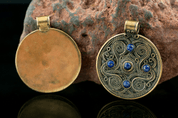 BATTERSEA, LUXURY BRYTHONIC JEWEL, LAPIS LAZULI, BRONZE - HISTORISCHEN REPLIKEN AUS BRONZE