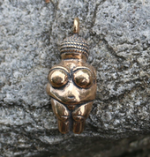 VENUS OF WILLENDORF, PENDANT, BRONZE - PENDANTS, NECKLACES