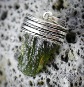 KASSIDY, SILVER PENDANT WITH MOLDAVITE - MOLDAVITES, CZECH