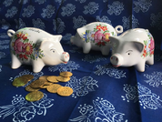 PIGGY BANK, TRADITIONAL CZECH HANDPAINTED CERAMICS - TRADITIONELLE TSCHECHISCHE KERAMIK