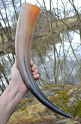 LONG VIKING DRINKING HORN  - 0.7 L - DRINKING HORNS