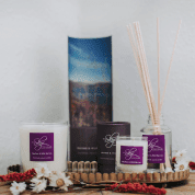 HEATHER AND WILD BERRIES SCOTTISH CANDLE 45 HOURS - SCENTED CANDLES