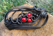 HAIR BROOCH WITH CORALS - SCHMUCK MIT STEINEN