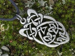 Keltische Bestie - knotwork Amulett