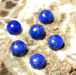 LAPIS LAZULI, cabochon gemstone 5 mm
