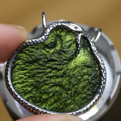 UROBOROS, silver pendant, moldavite Ag 925