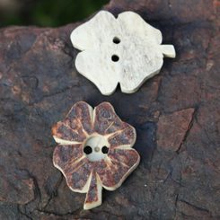 Button Clover 25.4 mm