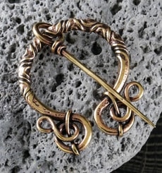 Penannular Brooch, bronze