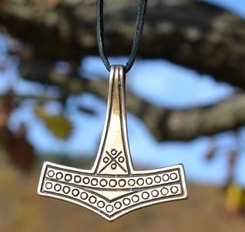 MARTEAU DE THOR - Romersdal, pendentif, bronze