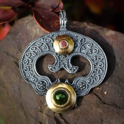 LUNULA, women's early medieval pendant, Ag 925 MOLDAVITE