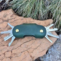 LEATHER KEYCHAIN with screws, green