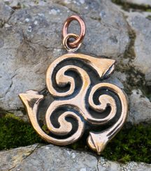 Celtic Triskelion, La Tene Age, bronze pendant