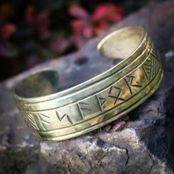 FIRIN brass bracelet