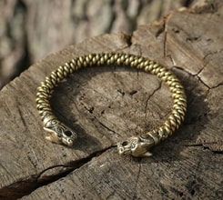 Wolf Fenrir, knitted brass bracelet