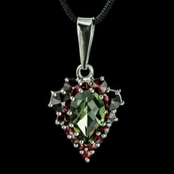 VENUS, Moldavite, grenat, pendentif en argent