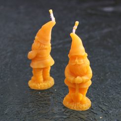 DWARF - beeswax candle