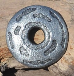 STONE CIRCLE, tin pendant