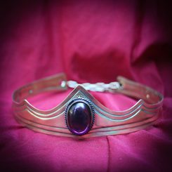 GRACIA - CROWN with purple glass