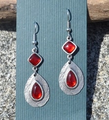 HESTIA, earrings, red glass