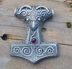Thor's Hammer - Mjölnir, Scania, pendant, silvered tin, garnet