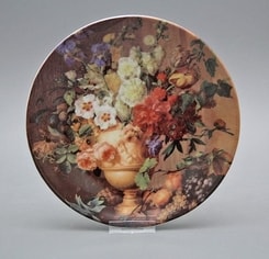 FLOWERS - Plate, porcelain from Carlsbad