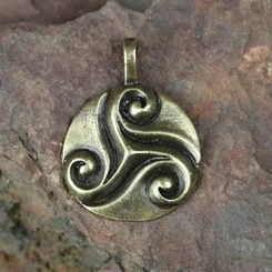 CELTIC TRISKELE, pendant, zinc, antique brass