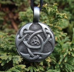 CELTIC KNOT OF LIFE, casted pendant