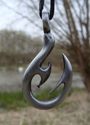 MAORI FISHING HOOK PENDANT, tribal talisman