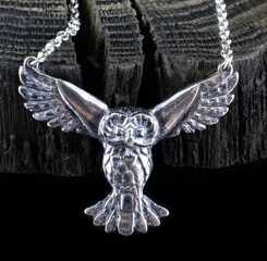 Flying owl, silver sterling pendant