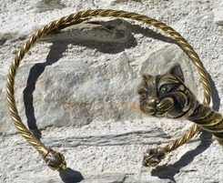 CAT, celtic art, torques, torc