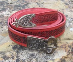 GOTICA, medieval long belt, red