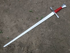ROAN, one handed sword