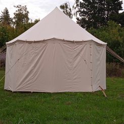 Medieval tent diameter 4 m, height 3.7 m