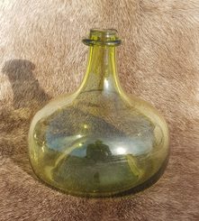 DORA Green Carafe - historical glass