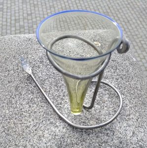 VIKING CONE BEAKER, GLASS WITH FORGED STAND, REPLICA - HISTORICAL GLASS{% if kategorie.adresa_nazvy[0] != zbozi.kategorie.nazev %} - CERAMICS, GLASS{% endif %}