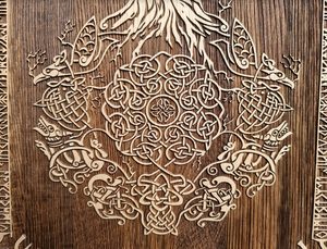 YGGDRASIL WALL DECORATION 45CM OAK - WOODEN STATUES, PLAQUES, BOXES{% if kategorie.adresa_nazvy[0] != zbozi.kategorie.nazev %} - WOOD{% endif %}