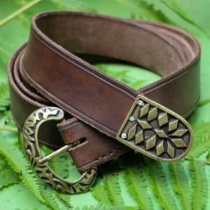 EARLY MEDIEVAL BROWN LEATHER BELT - BELTS{% if kategorie.adresa_nazvy[0] != zbozi.kategorie.nazev %} - LEATHER PRODUCTS{% endif %}