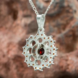 GRETA, GARNET, CZECH JEWEL, STERLING SILVER - GARNET JEWELRY - CZECH MADE{% if kategorie.adresa_nazvy[0] != zbozi.kategorie.nazev %} - SILVER JEWELLERY{% endif %}