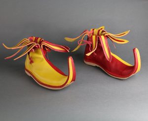 LUCIEN, MITTELALTERLICHE LEDERSTIEFEL - GOTISCHE SCHUHE{% if kategorie.adresa_nazvy[0] != zbozi.kategorie.nazev %} - SCHUHE, KLEIDUNG{% endif %}