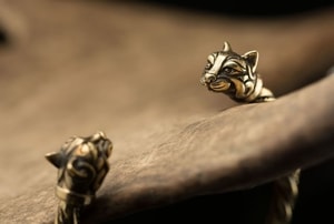 CAITLIN, CELTIC CAT, BRACELET, BRASS - BRONZE HISTORICAL JEWELS{% if kategorie.adresa_nazvy[0] != zbozi.kategorie.nazev %} - JEWELLERY - BRONZE, ZINC{% endif %}