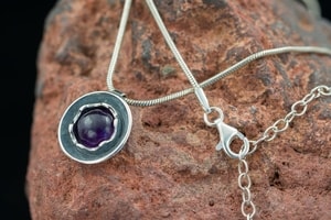 VIOLA, HALSKETTE, STERLING SILBER, AMETHYST - HALSKETTEN{% if kategorie.adresa_nazvy[0] != zbozi.kategorie.nazev %} - SILBER SCHMUCKSTÜCKE{% endif %}