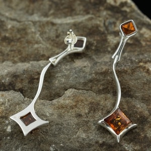 WARTA, AMBER, EARRINGS, STERLING SILVER - EARRINGS{% if kategorie.adresa_nazvy[0] != zbozi.kategorie.nazev %} - SILVER JEWELLERY{% endif %}