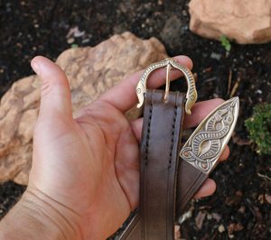 VIKING BELT, BORRE BEAST, LEATHER BRONZE - BELTS{% if kategorie.adresa_nazvy[0] != zbozi.kategorie.nazev %} - LEATHER PRODUCTS{% endif %}