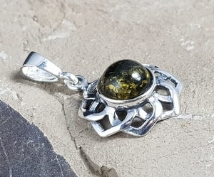 ZVEZDA, PENDANT, BALTIC AMBER, SILVER - AMBER JEWELRY{% if kategorie.adresa_nazvy[0] != zbozi.kategorie.nazev %} - SILVER JEWELLERY{% endif %}